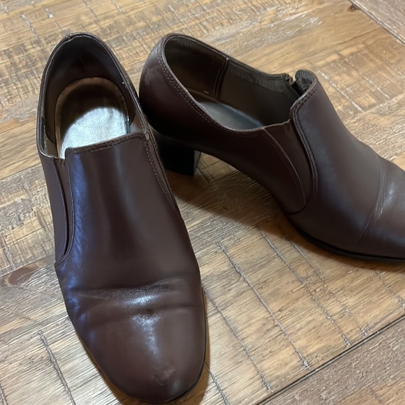 Women’s shoes - Picture 2 of 6